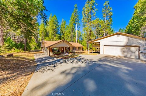 A home in Mariposa