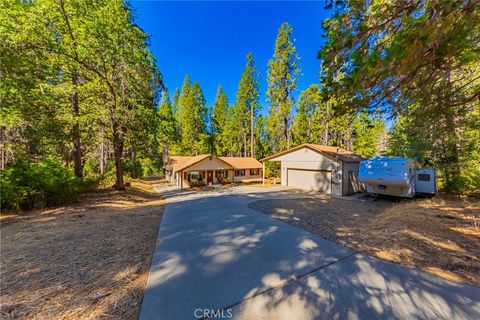 A home in Mariposa