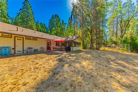 A home in Mariposa