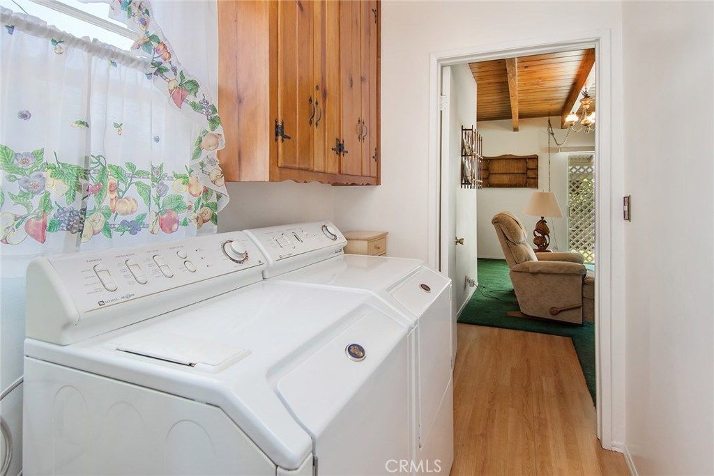 listing image 130726246005708645526