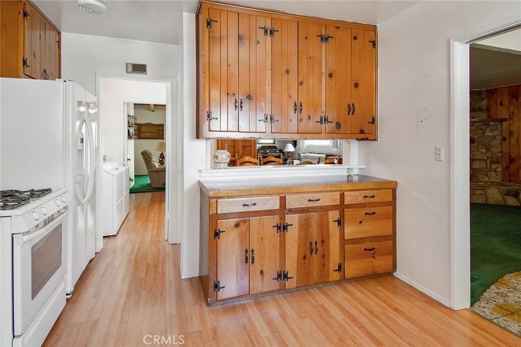 listing image 130723823427287339718