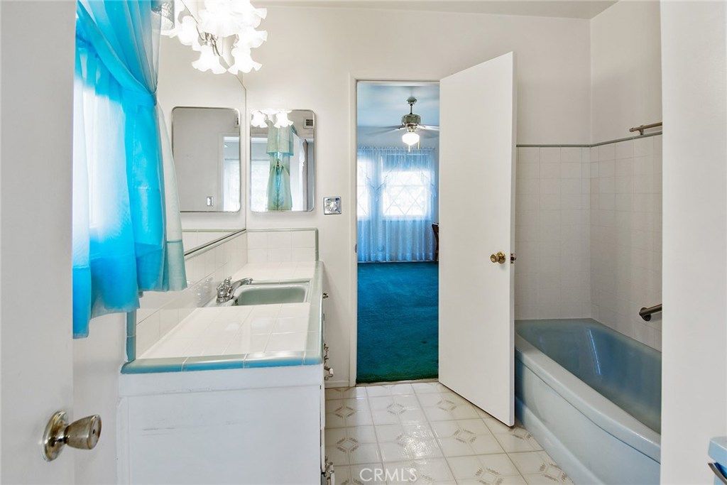 listing image 130722966724114359704