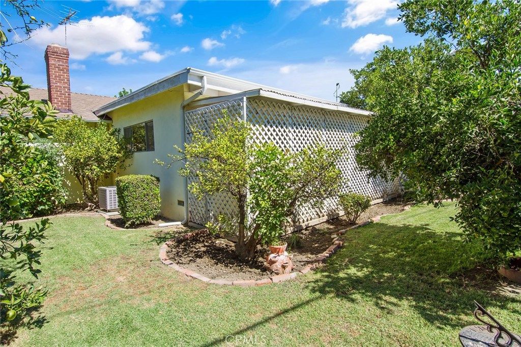 listing image 130722955575061831331