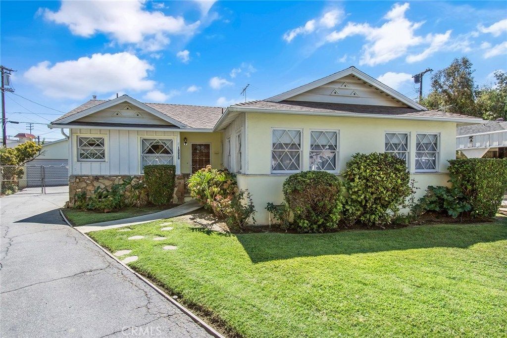 listing image 130720692440770843210