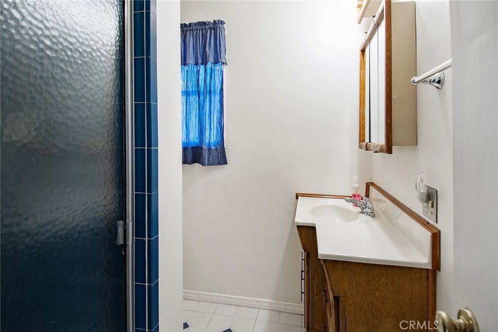 listing image 130721831083428598635