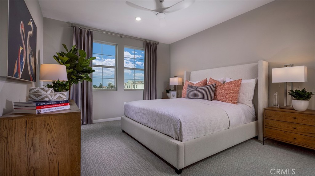 6111 Victoria Way 102