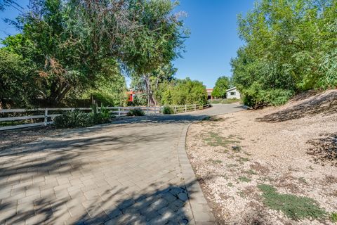 A home in Hidden Hills