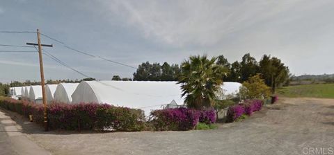 501 Osborne St Vista CA 92084
