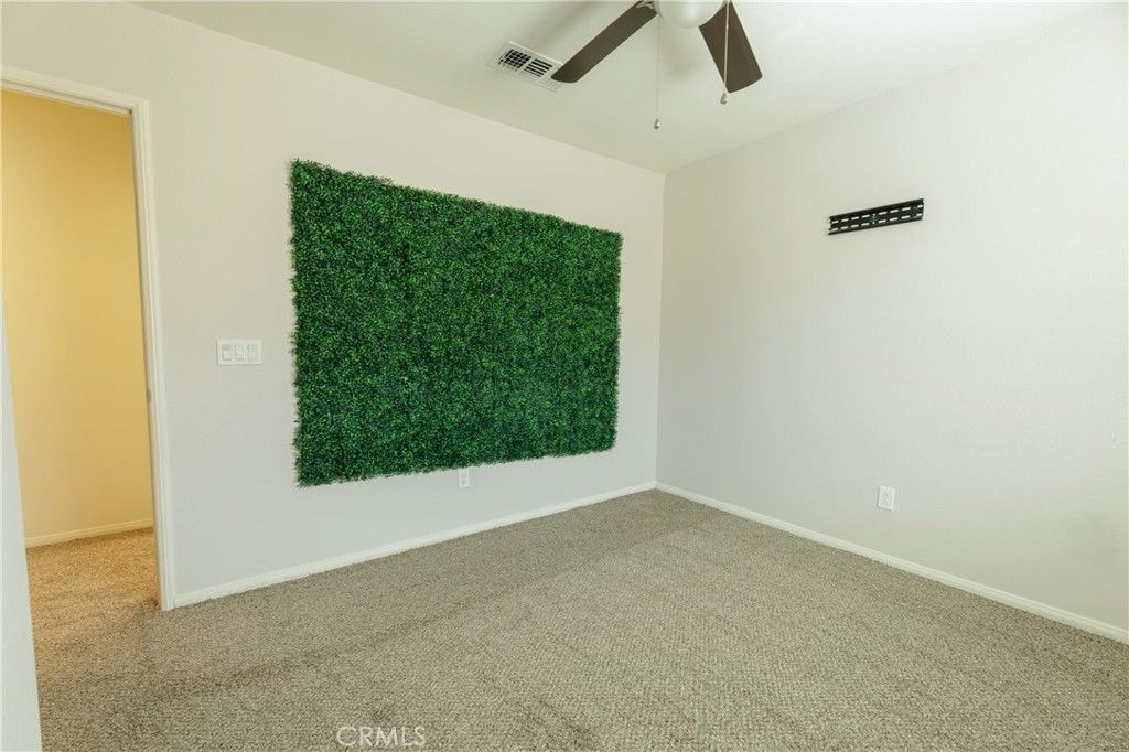 listing image 130723001050337650554