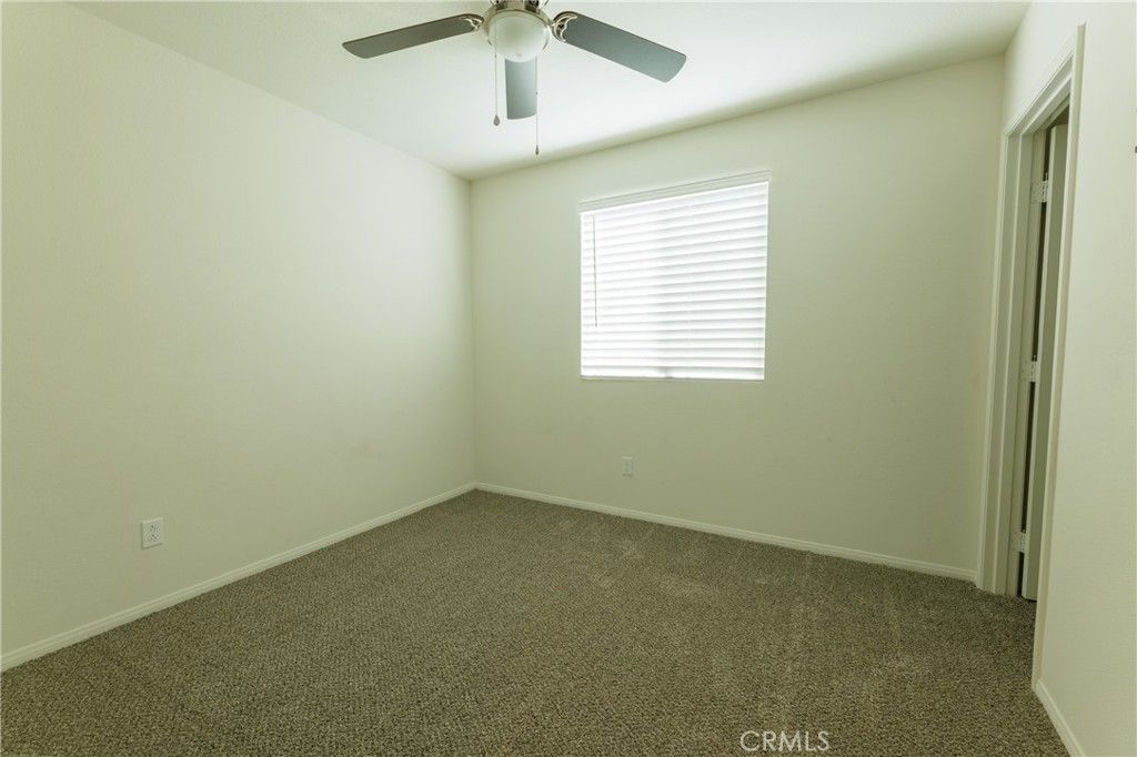 listing image 130726261414940736222