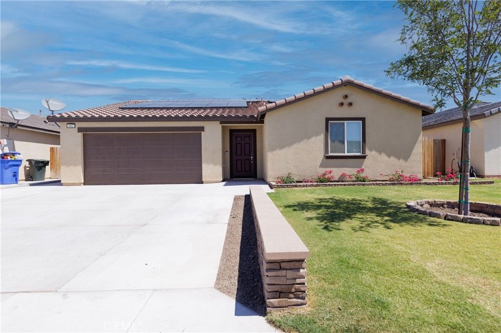 listing image 130723252474374581812