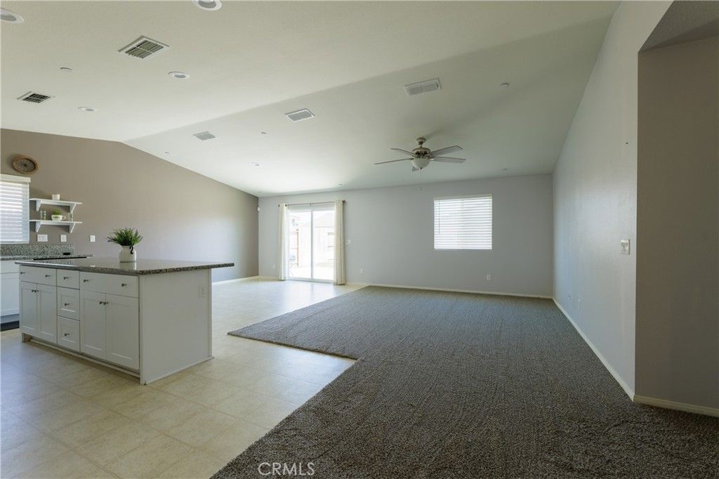 listing image 130720149407923998033