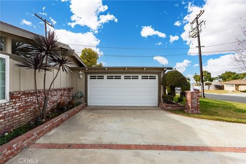 A home in La Mirada