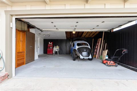 A home in La Mirada