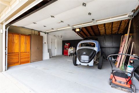 A home in La Mirada