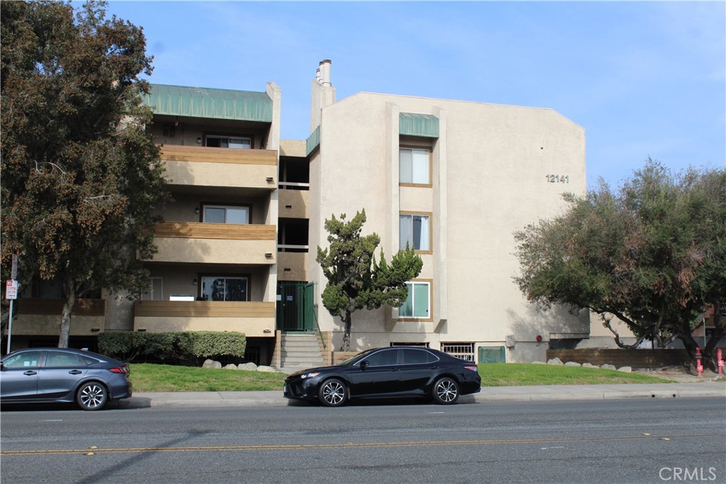 Begin the New Year in your starter home. Property features a 3 bed, 2 bath, spacious Kitchen, comfortable living space and a balcony from your dining area. The unit offers 2 covered parking spaces. Amenities include a sparkling pool to cool off during warm summer days, spa, outdoor rinsing showers, picnic area, club house/meeting room and a gated parking lot. With in minutes from the 605 freeway, Cerritos Mall and a wide range of restaurants. Proximity is what this property offers! Schedule your showing today!