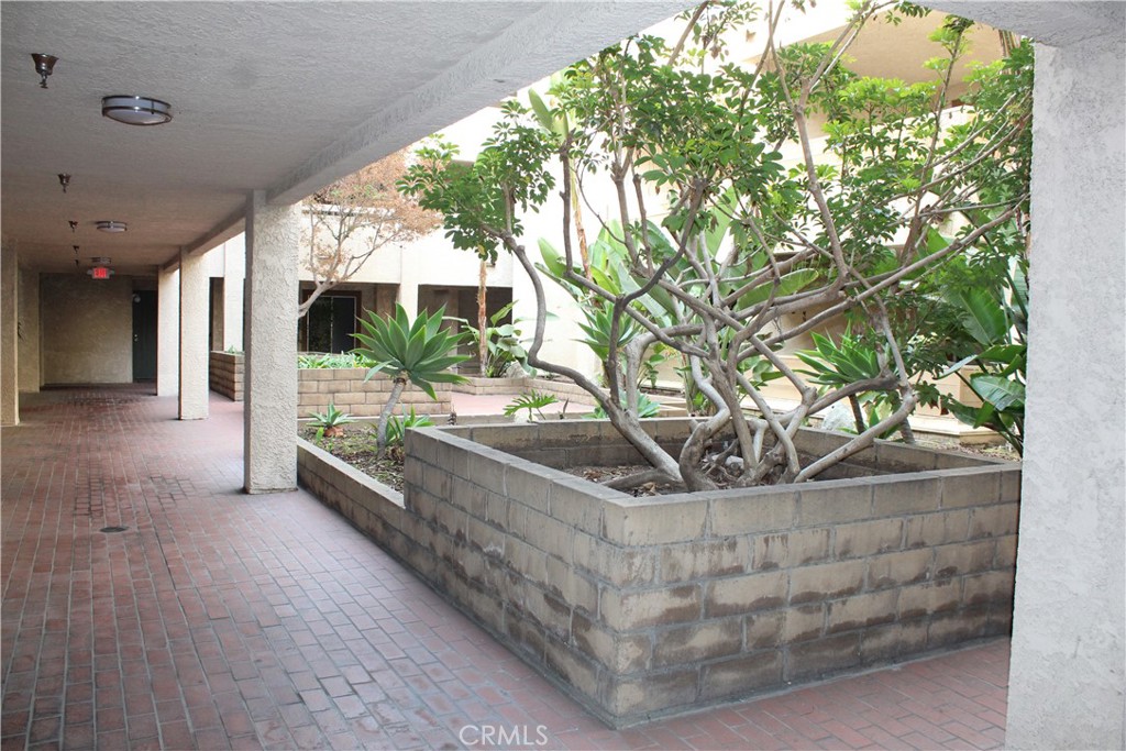 East Lakewood (ELK) - Residential