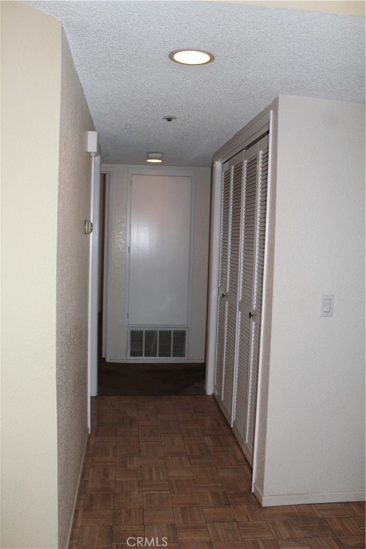 East Lakewood (ELK) - Residential