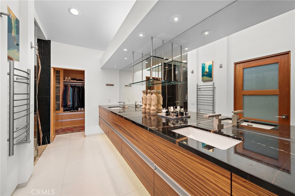 Victoria Beach (VB) - Residential