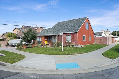 A home in La Mirada