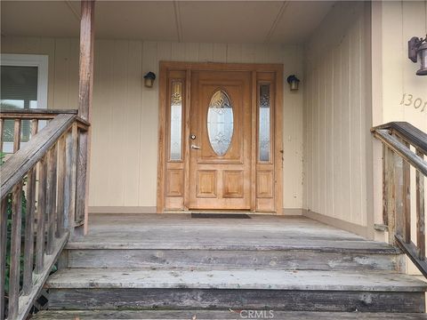 A home in Clearlake Oaks