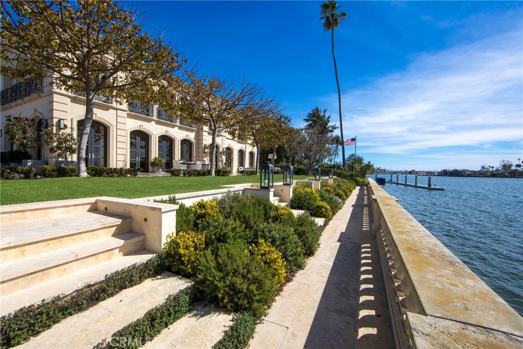 Harbor Island (HARI) - Residential