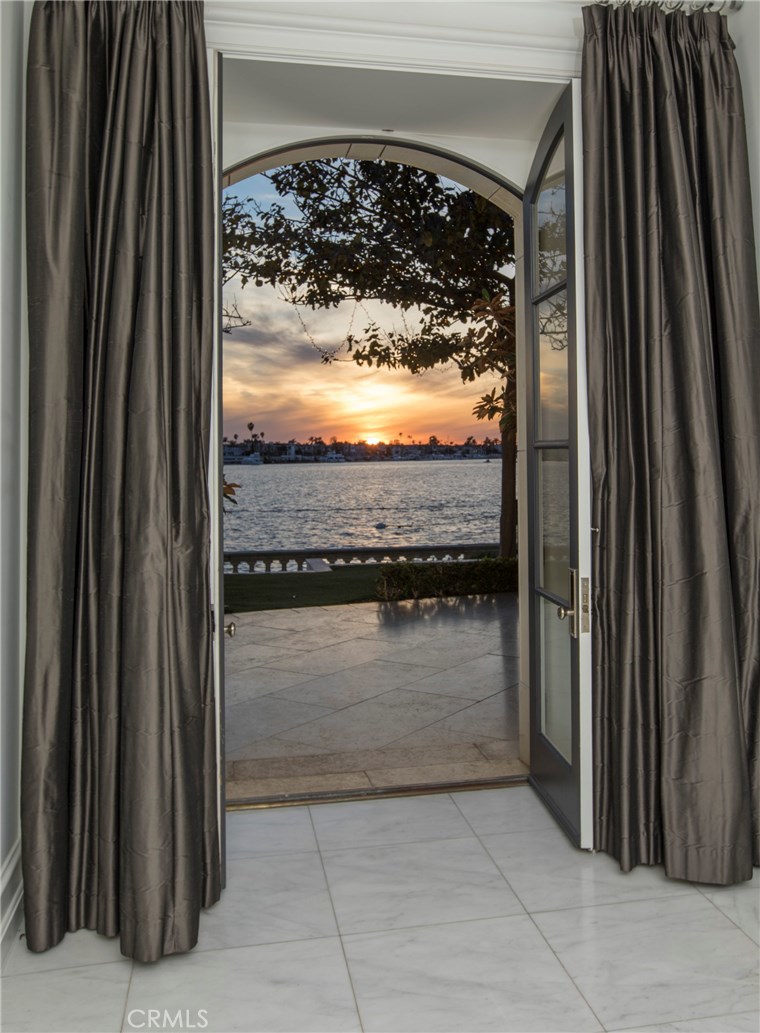 Harbor Island (HARI) - Residential