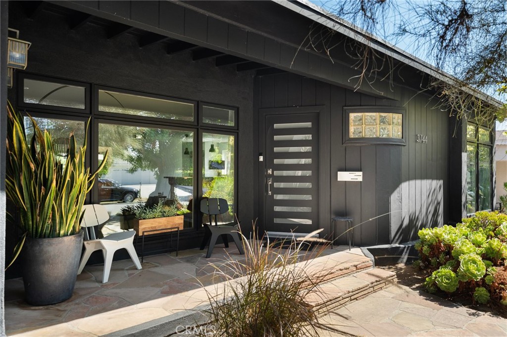 3744 Cedar ave