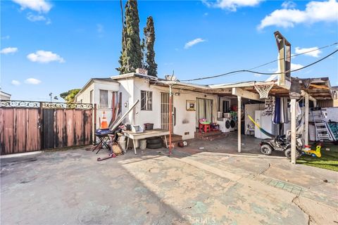 A home in North Hollywood