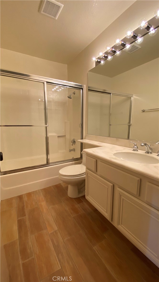 Villas North (VF) - Residential Lease