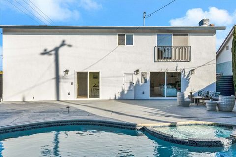 A home in Fountain Valley