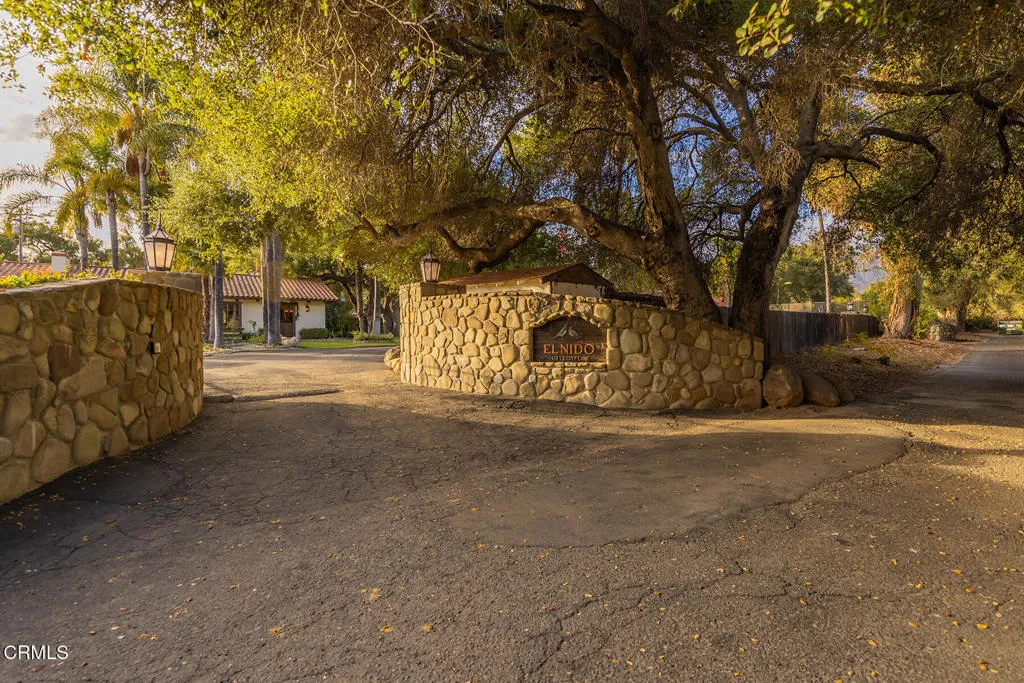 Ojai, California 93023, United States, 4 Bedrooms Bedrooms, ,5 BathroomsBathrooms,Residential,Active,15301