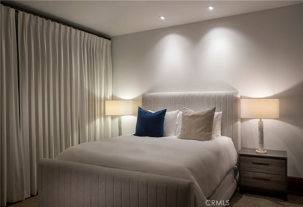 Shore Cliffs (SHOR) - Residential