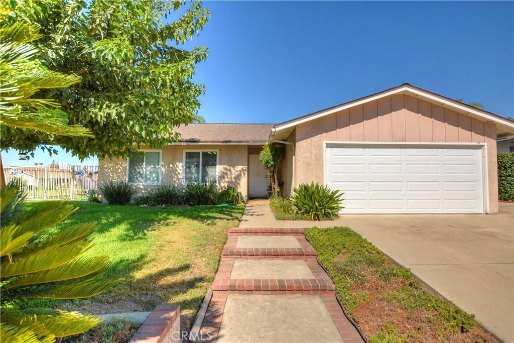 listing image 130728504288568484909