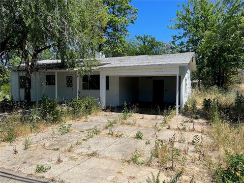 A home in Oroville