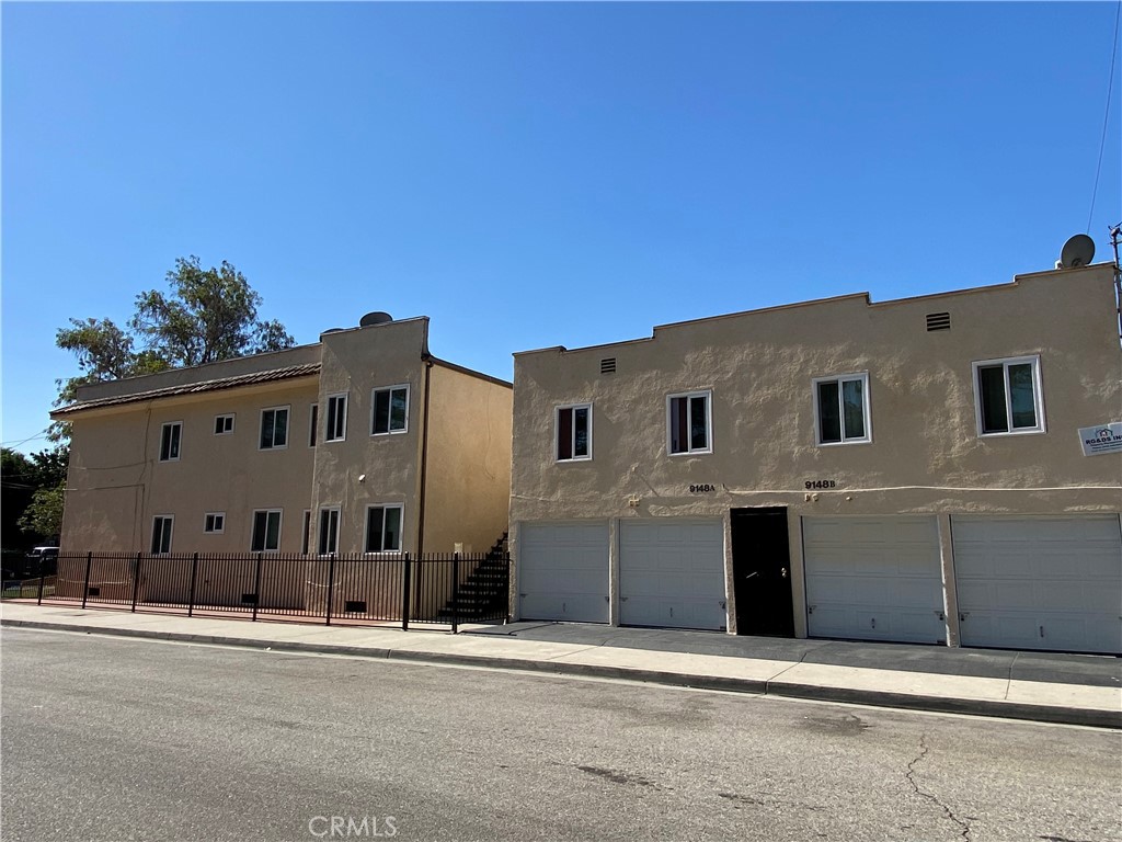 5101 Lindsey Avenue