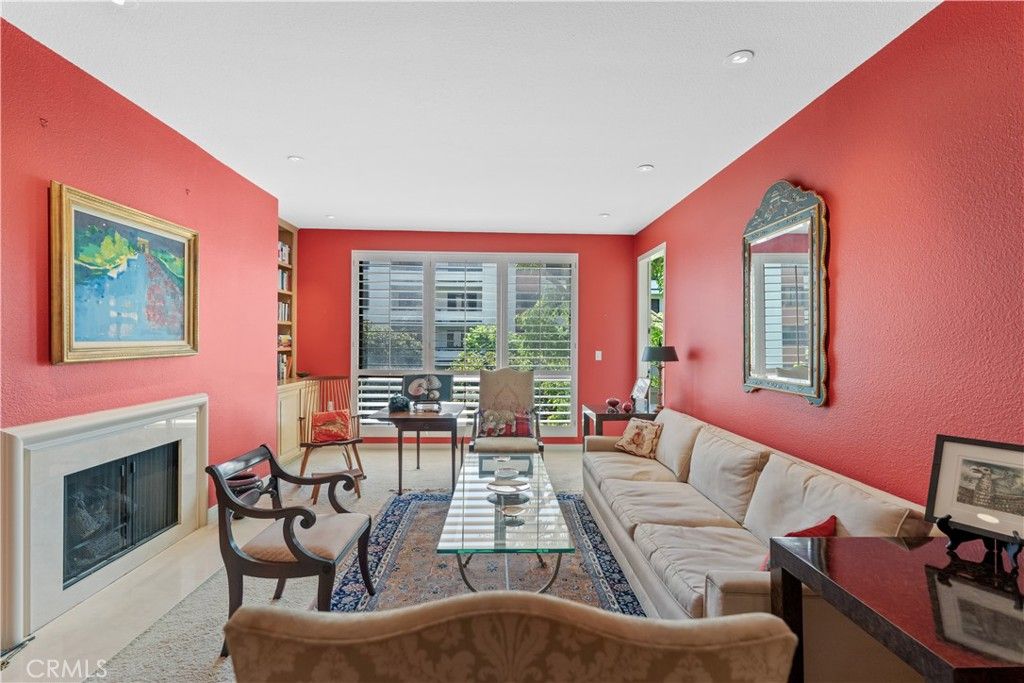 listing image 130721901123625752534