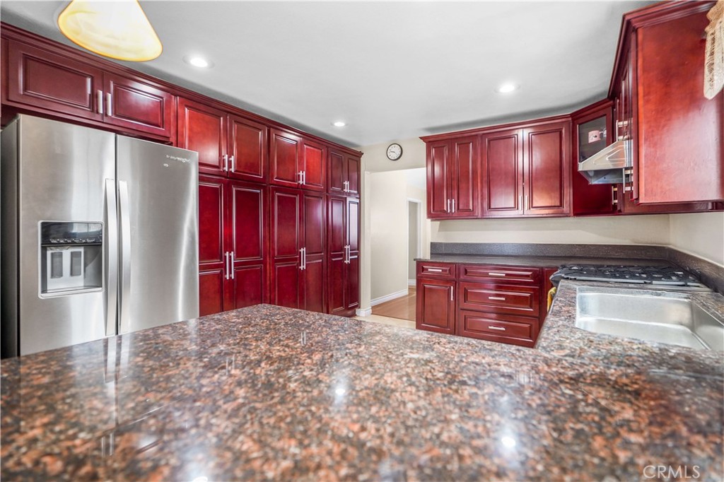 Properties 4 1316 Edgewood Drive