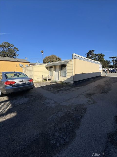 Tiny photo for 1305 2nd Street, Los Osos, CA 93402 (MLS # SC25008801)