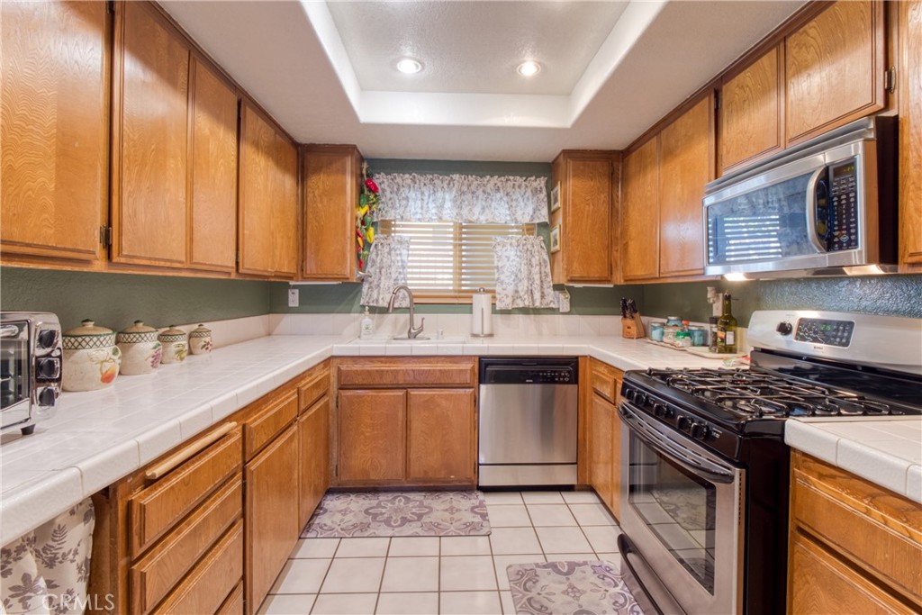 ,Hill HOA - Residential