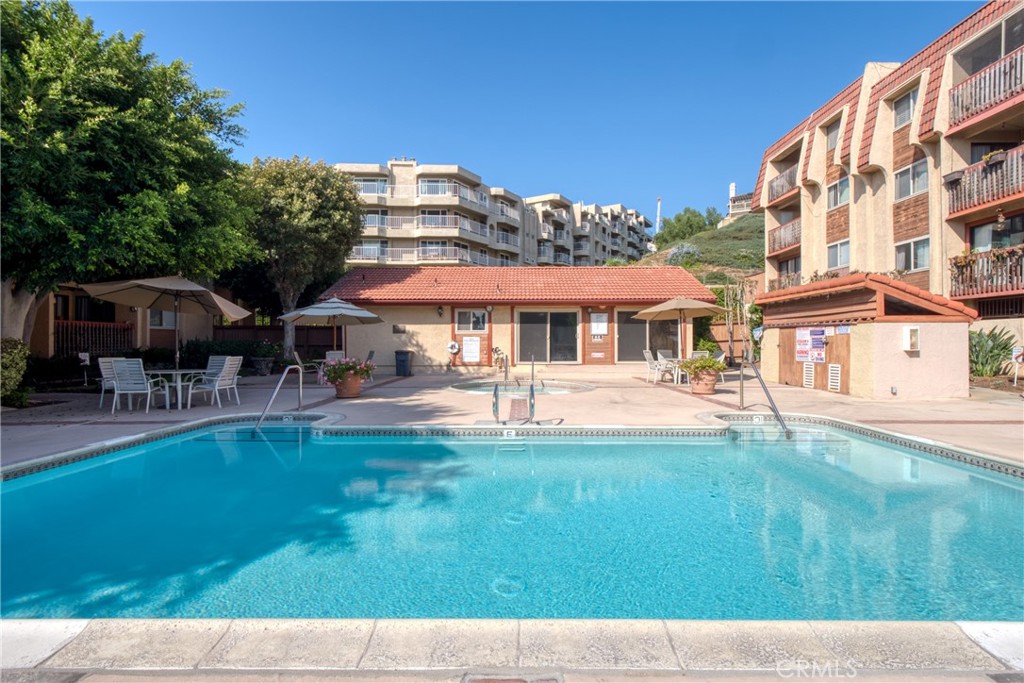 ,Hill HOA - Residential