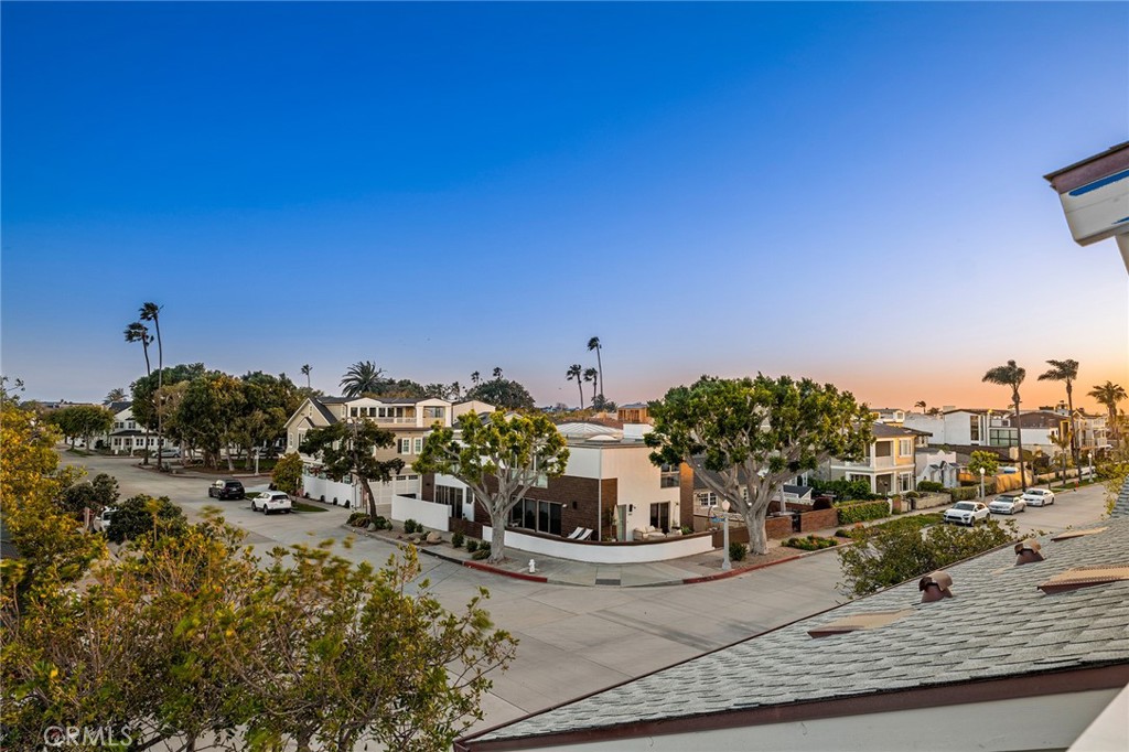 Balboa Peninsula Point (BLPP) - Residential