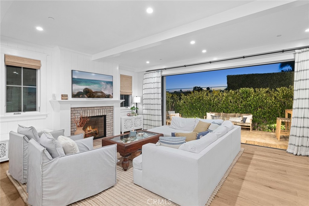 Balboa Peninsula Point (BLPP) - Residential