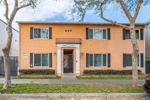 625 Elm Avenue Long Beach CA 90802