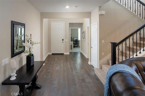 Photo of 27111 Yearling Lane, Saugus, CA 91350 (MLS # SR23213661)