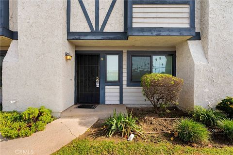 A home in Reseda