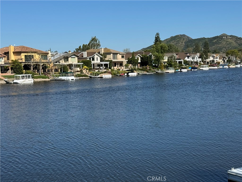 View Westlake Village, CA 91361 townhome