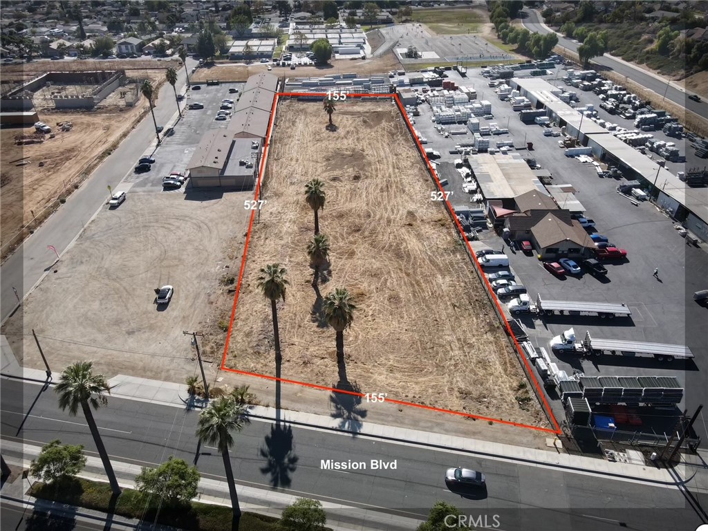 6452 Mission Boulevard