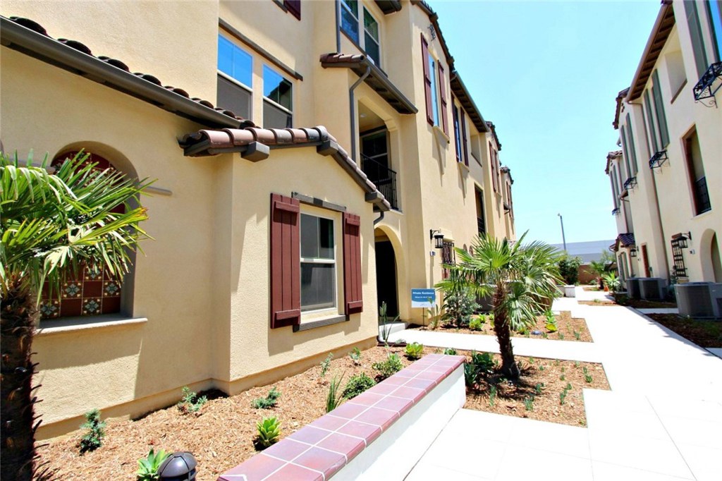 Brand new luxury condo in Walnut, located within walking distance of all the best schools in the prestigious Walnut School District. This modern condo has state of the art upgrades throughout; tasteful designer 2-tone paint, unique wood & tile floors, high quality carpet, quartz & granite countertops, recessed lighting, stainless steel kitchen appliances, elegant backsplash and custom tile shower, plantation shutters and remote controlled motorized shades. 4 good-sized bedrooms and 3.5 baths (with 1 bedroom & 1 bath on the main floor), spacious living room with formal dining. Expansive kitchen has a large cooking island. Convenient upstairs laundry room. Brand new refrigerator-washer and dryer are included.
Non smoker & no pets please.