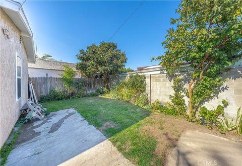 A home in Inglewood